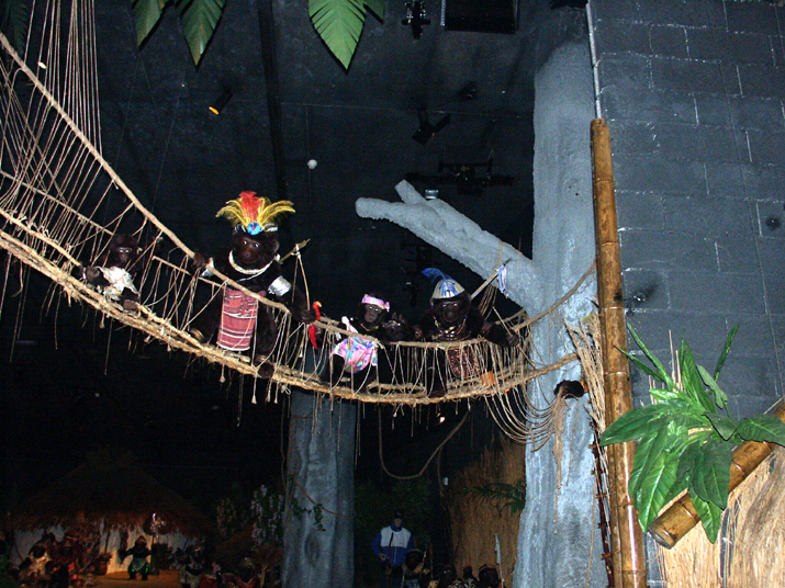 2004-05 Ermenonville 029.JPG - DCF 1.0